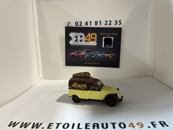 Citroen 2CV Menier Norev 1/43 – Image 3