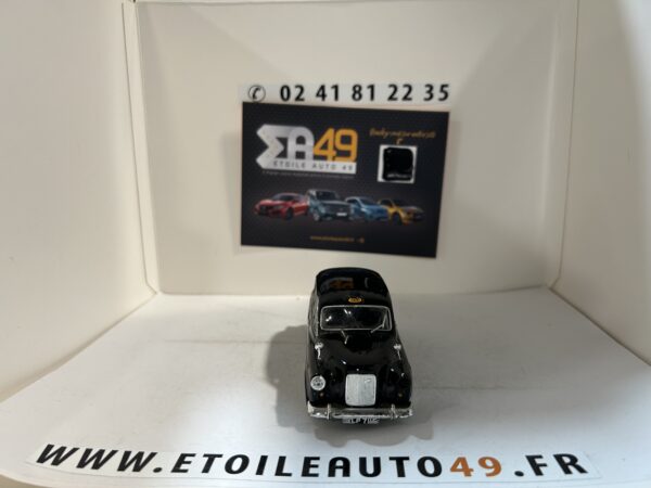 Austin FX4 London Taxi 1/43 – Image 2