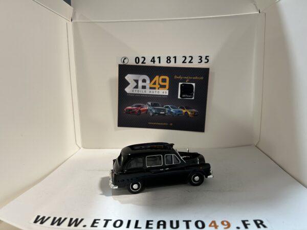 Austin FX4 London Taxi 1/43 – Image 3
