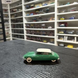 Citroen DS 19 1/43