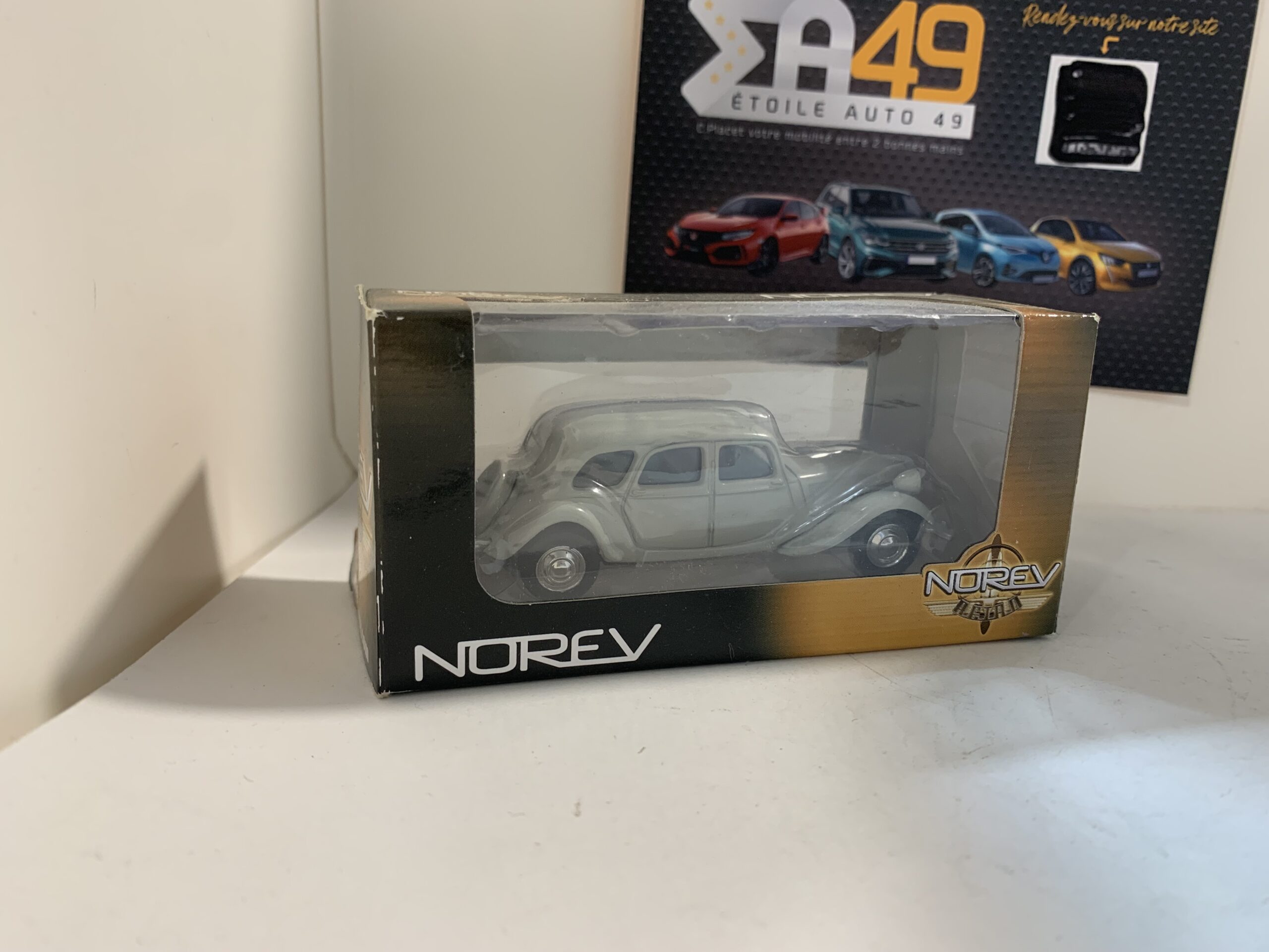 Citroen Traction 15-six Norev 1/58
