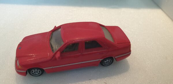 Mercedes Classe C 1/72 – Image 2