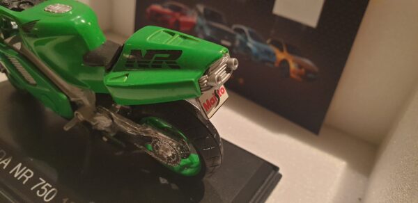 HONDA NR 750 VERTE 1992 1/18 – Image 2