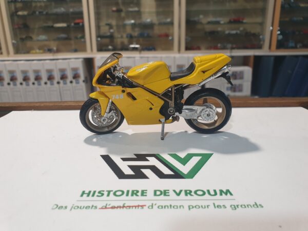 DUCATI 748 Strada Biposto 1/18