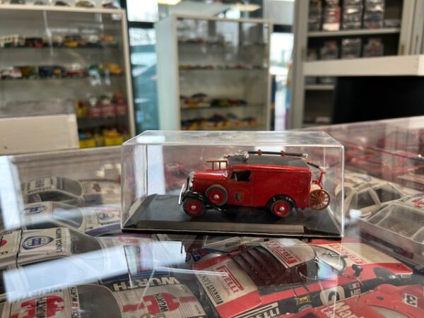 Citroen 500 KG Pompier 1/43