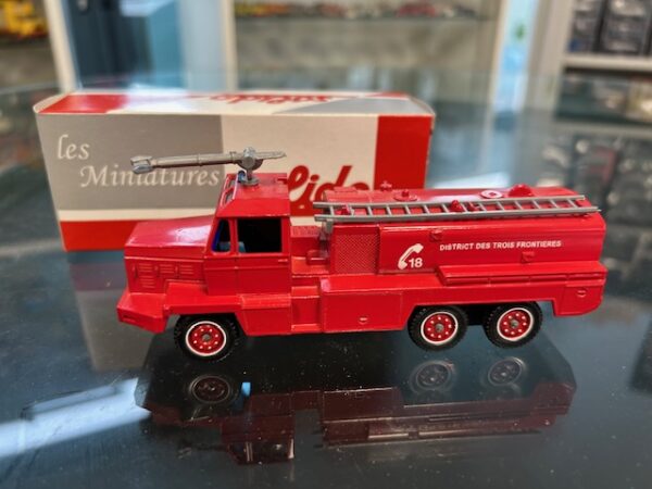 Pompier Camion District des Trois Frontières 1/50