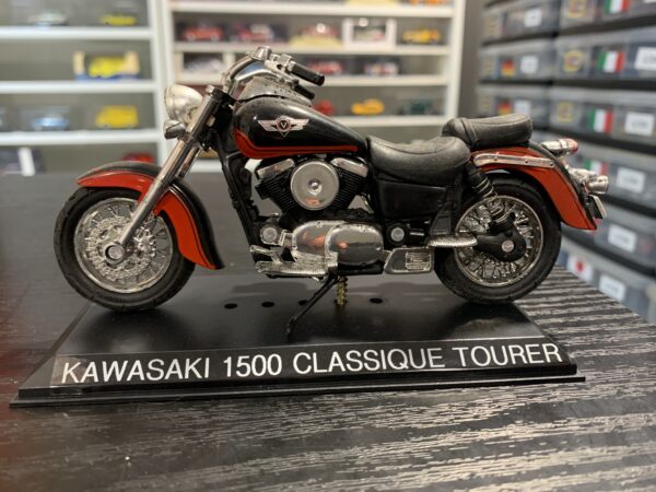 Kawasaki 1500 Classique Tourer 1/18