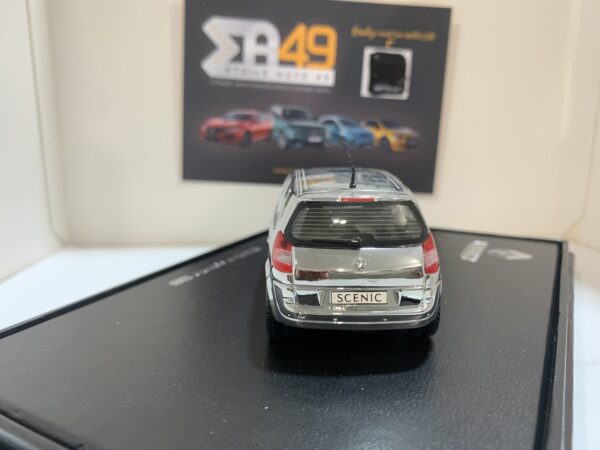 Renault Scenic Argenté 2003 1/43 – Image 2