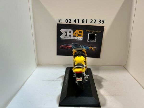 Honda 600 F4 1/18 – Image 3