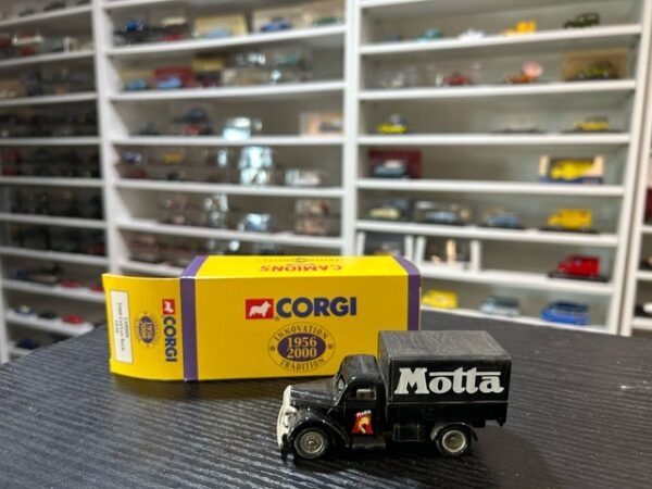 Camion Ford Canvas - Back 1939 1/55