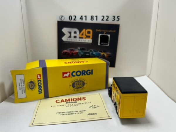 Camion Bedford 30 CWT Truck vers 1950 1/64 – Image 3