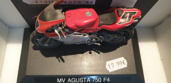 MV Agusta 750 F4 1/18 – Image 2