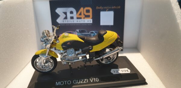 Moto Guzzi V10 1/18