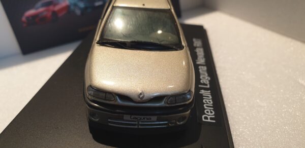 Renault Laguna Nevada 1/43 – Image 2