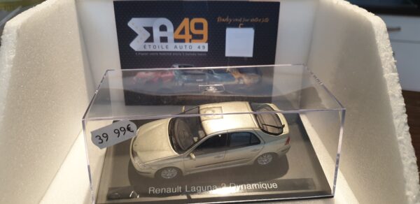 Renault Laguna 2 Dynamique 1/43 – Image 4