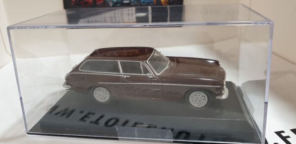 Volvo P 1800 ES 1/43 – Image 3