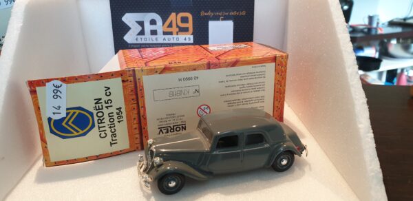 Citroen Traction 15cv Norev 1/43