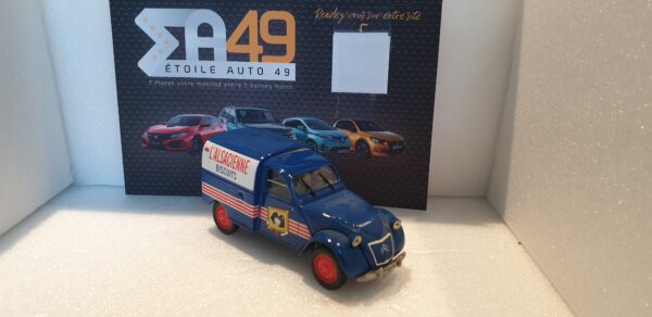 Citroen 2cv AZU L'alsacienne NOREV 1/43 – Image 4