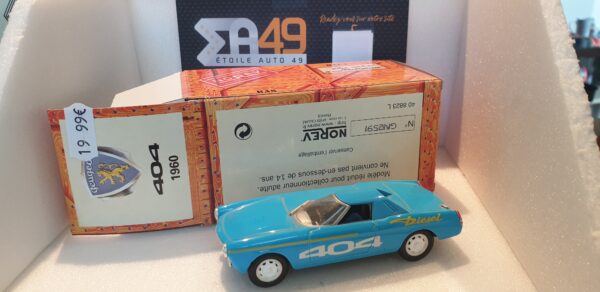 Peugeot 404  Diesel des Records Norev 1/43