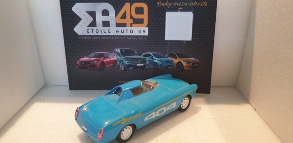 Peugeot 404  Diesel des Records Norev 1/43 – Image 2