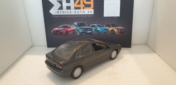 Citroen C5 2000 Norev 1/43 – Image 3