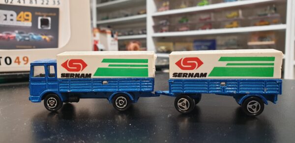 Camion Majorette Saviem Sernam avec Remorque 1/100