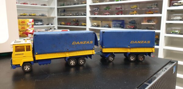 Matchbox Superkings K21 Ford Transcontinental Danzas