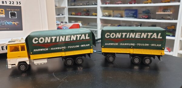 Matchbox Super kings K-21  Ford Transcontinental