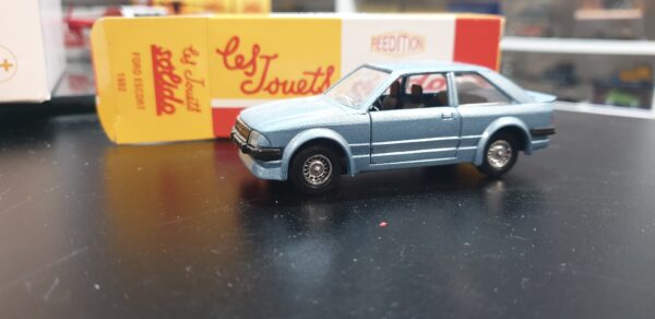 Ford Escort 1982 1/43 Solido