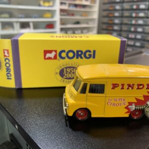 Camionnette Maurice LD 150 Cirque Pinder Corgi 1/50