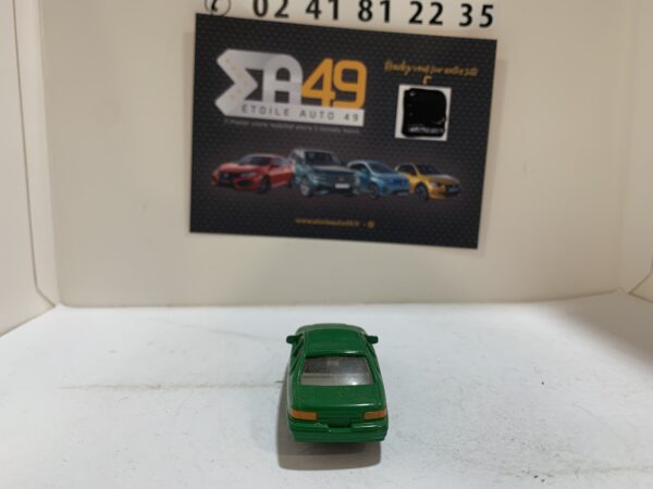 Ford crown Victoria 1/72 – Image 3