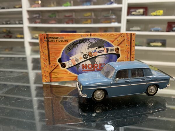 Renault R8 1968 Norev 1/43