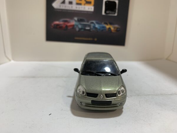 Renault Clio 2001 Norev 1/43 – Image 2