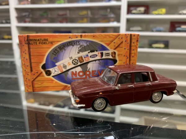 Renault R10 1966 Norev 1/43