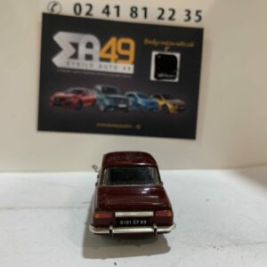 NOREV SIMCA ARONDE 9 + Boite planches 1/43 TBE EUR 17,50 - FR