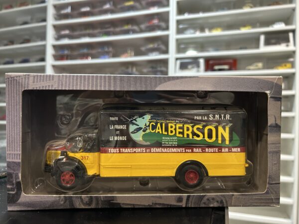 Camionnette de Transport Calberson 1/43