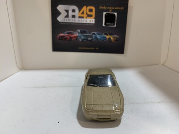 Porsche 944 Solido 1/43 – Image 2