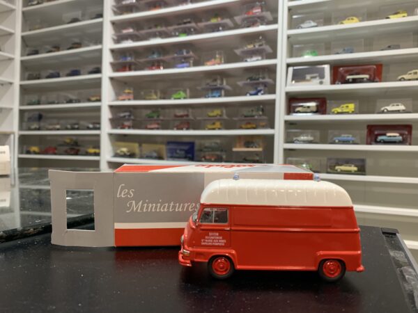 Renault Estafette Sapeurs Pompiers 1/43