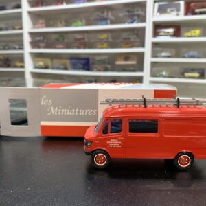 Mercedes 407 D Service Départemental et de Secours 1/50
