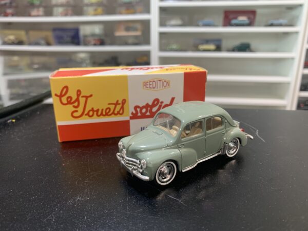 Renault 4 CV 1/43 Solido