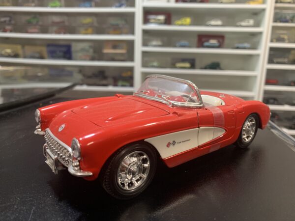 Chevrolet Corvette 1957 Welly 1/24