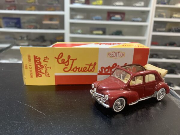 Renault 4 CV 1954 1/43 Solido