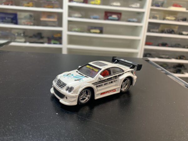 Mercedes AMG CLK Daimler Chryslerac blanche 1/43