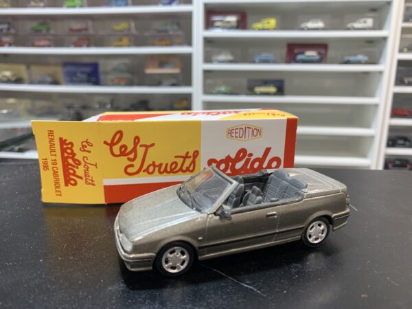 Renault 19 Cabriolet 1995 1/43 Solido