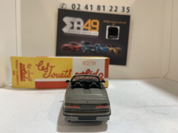 Renault 19 Cabriolet 1995 1/43 Solido – Image 3