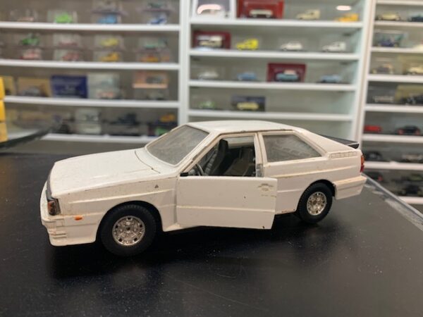 Audi Quattro Burago 1/25