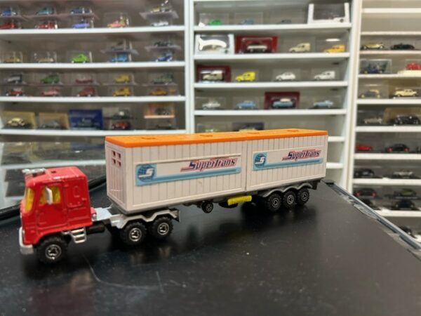Camion Majorette SuperTrans 1/60