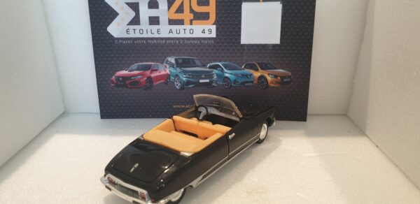 Citroen DS 19 Cabriolet 2003 Norev 1/43 – Image 3