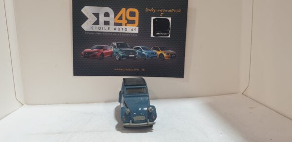 Citroen 2CV 1979 1/43 Solido – Image 3