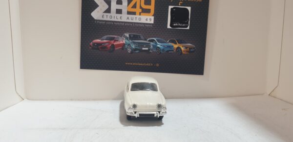 Renault Dauphine 1968 1/43 Solido – Image 4